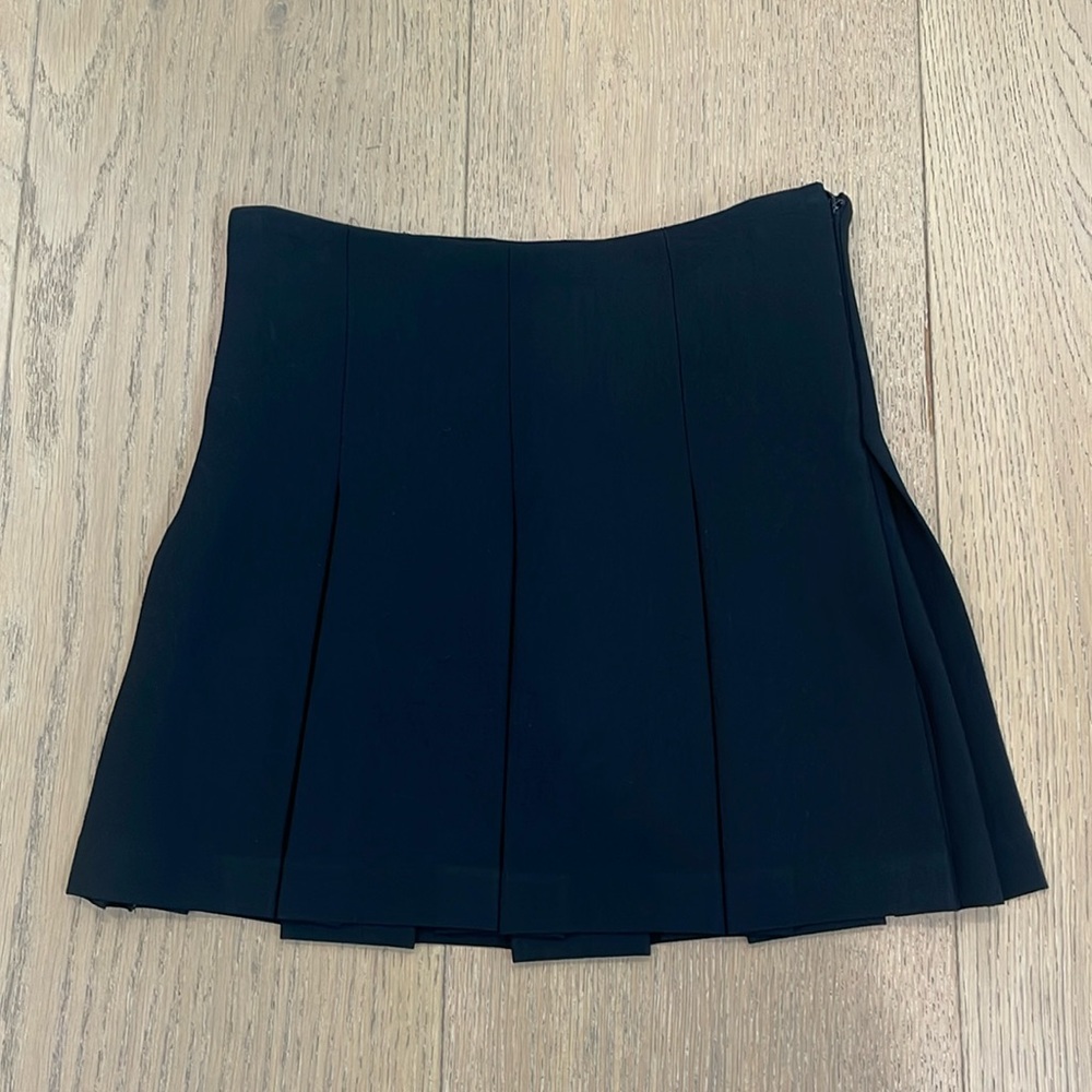Aritzia Babaton Black Mini Skirt